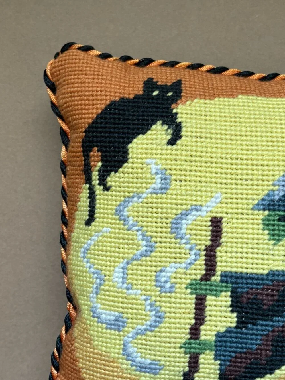 Needlepoint Tapestry Witch Cat Cauldron Pillow Velvet Halloween 9 x 9 Inch Decor